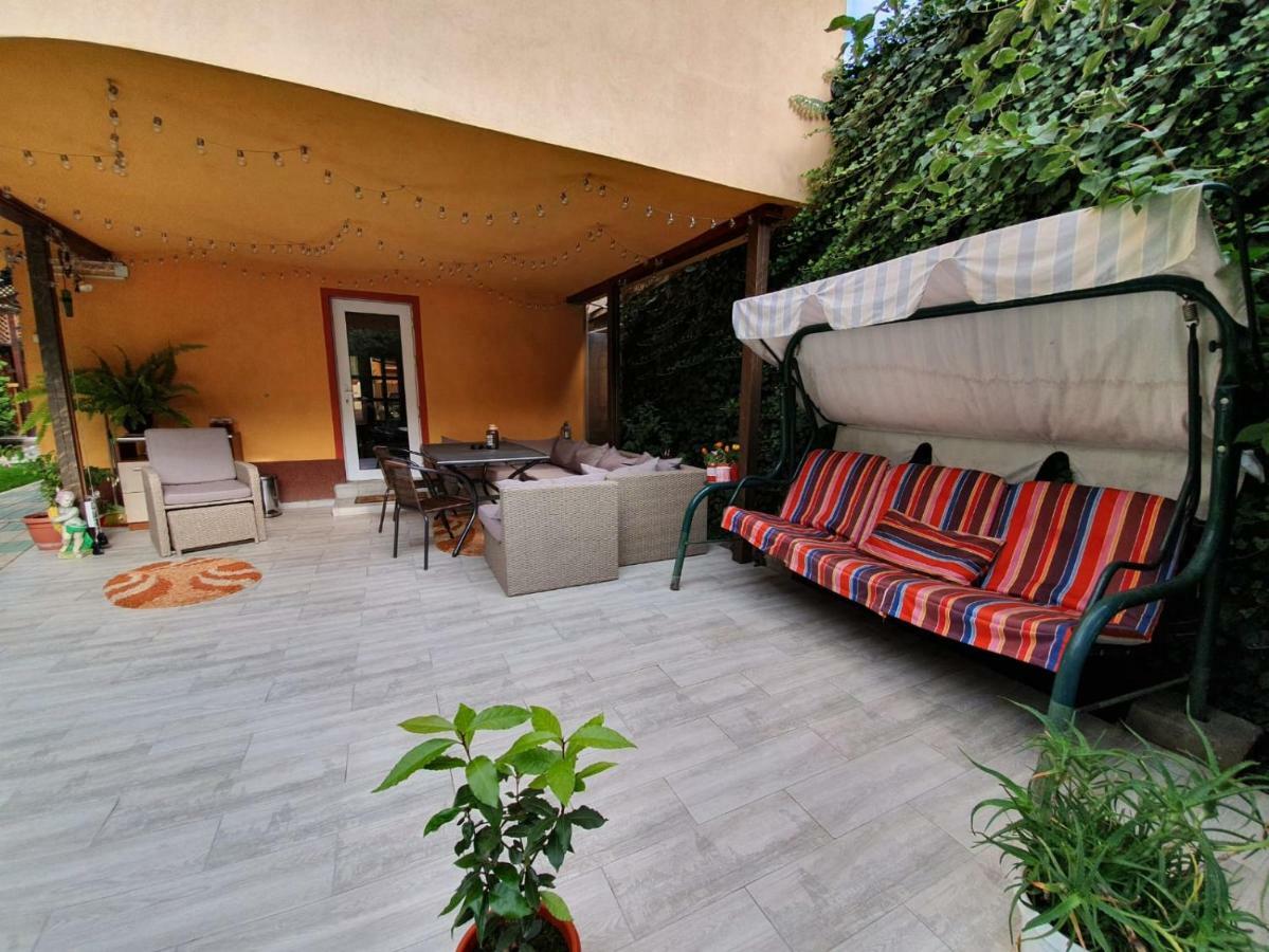 Casa Lucky Hotel Risnov Exterior photo